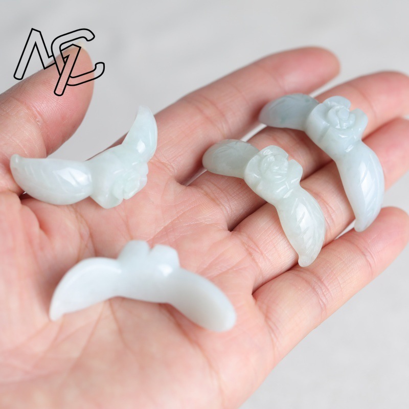 2PC Natural White Jadeite Jade - đánh giá và giá Bracelets