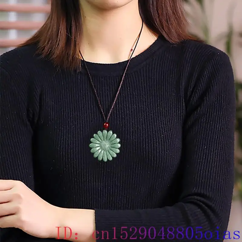Green Jadeite Sunflower Pendan - đánh giá và giá Necklaces