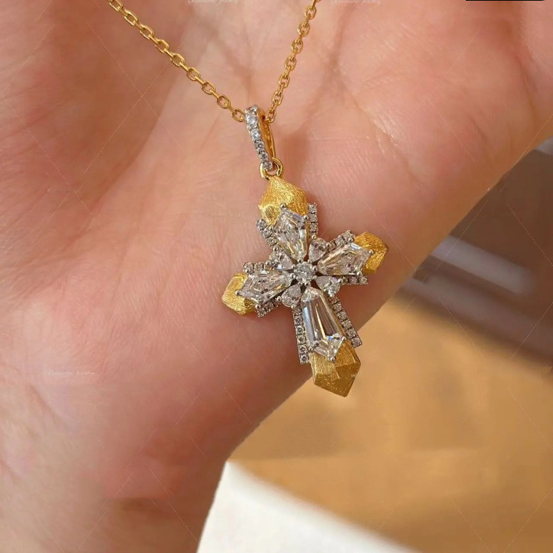 Vintage Vatican Cross Pendant  - đánh giá và giá Cross Pendant Necklace Gold