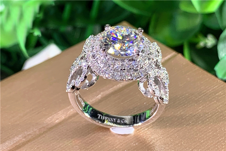Custom Solid 18K Au750 White G - đánh giá và giá Moissanite Engagement Ring 1 Carat