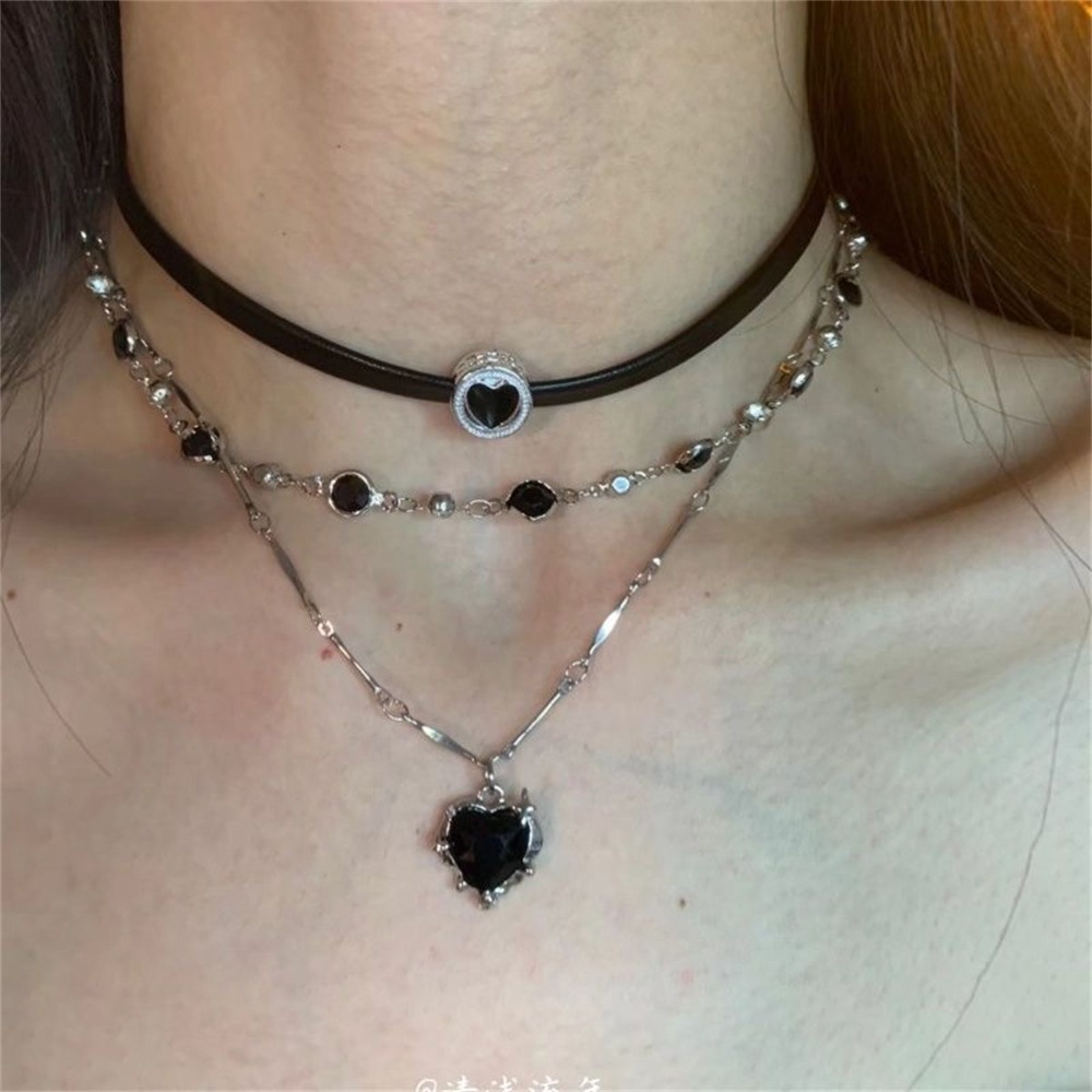 Y2K Gothic Love Heart Pendant  - đánh giá và giá Layered Pendant Necklace Aesthetic