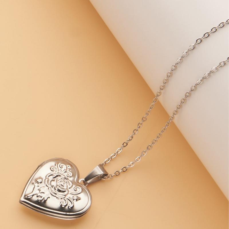 Gothic Vintage Heart Necklace  - đánh giá và giá Heart Locket Necklace Photo