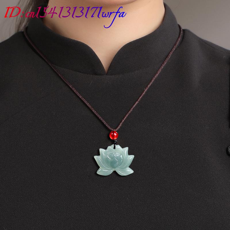 Myanmar Jadeite Lotus Pendant  - đánh giá và giá Necklaces