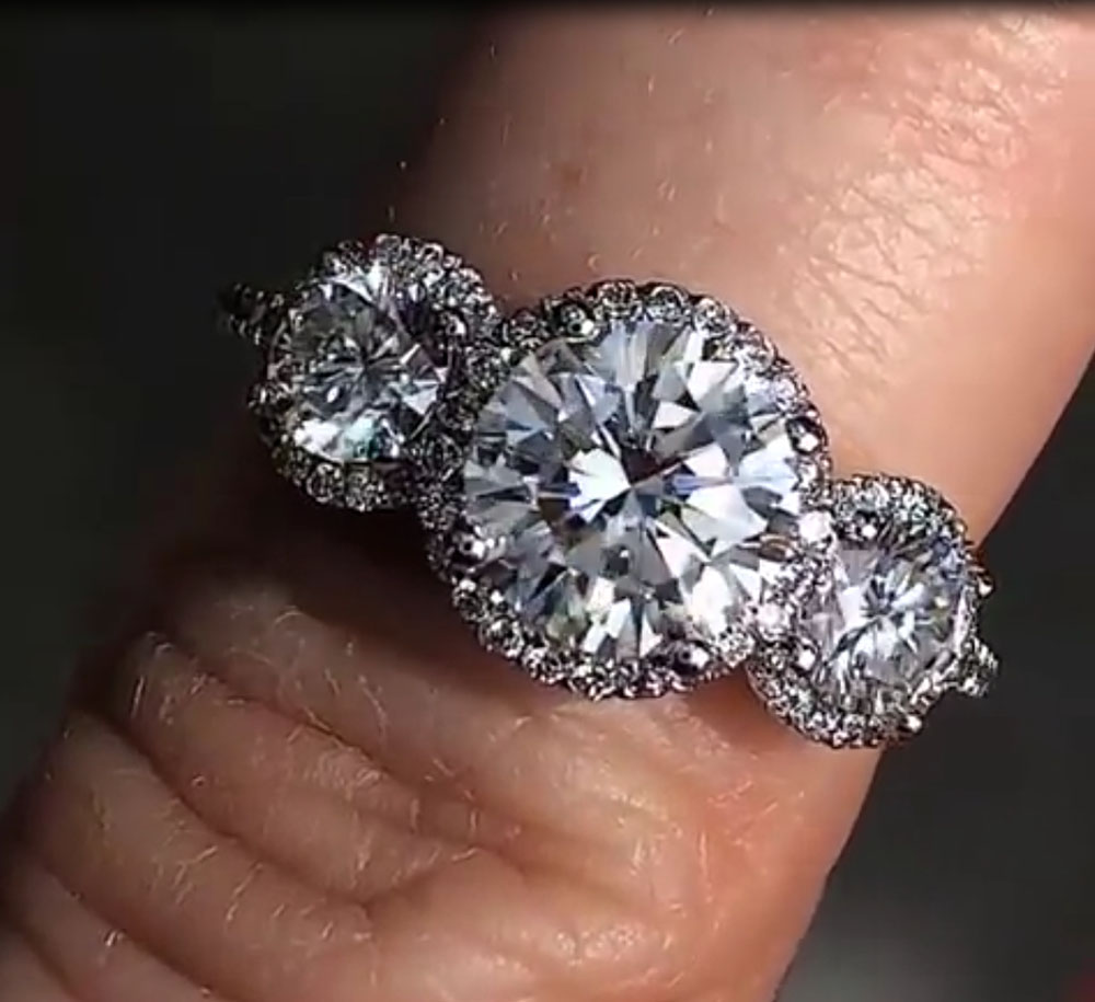 Custom Real Platinum PT950 Wom - đánh giá và giá Moissanite Engagement Ring 1 Carat